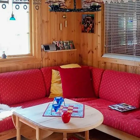 펜션 3 Bedroom Beautiful In